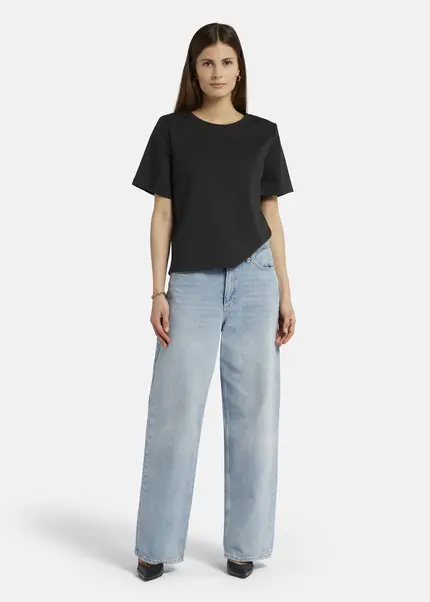 Nicowa T-shirt With Shoulder Pads -DILAWIA In BLACKarticle Number NC9A12403019E-002