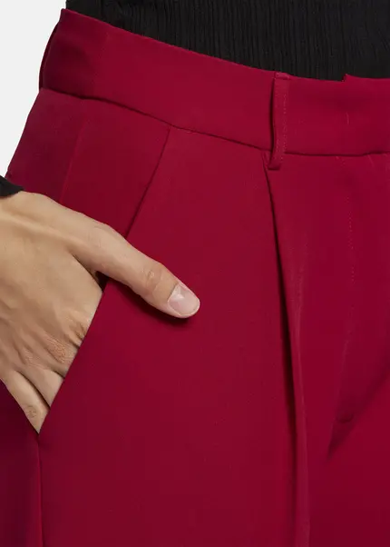 Nicowa Wide Leg Twill Pants - VINIWIA In REDarticle Number NC9A24002014E-014