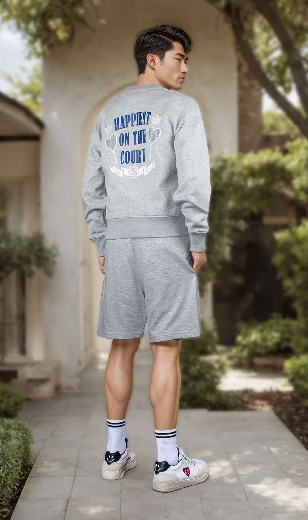 NIL+MON Sweatshirt "Happiest"