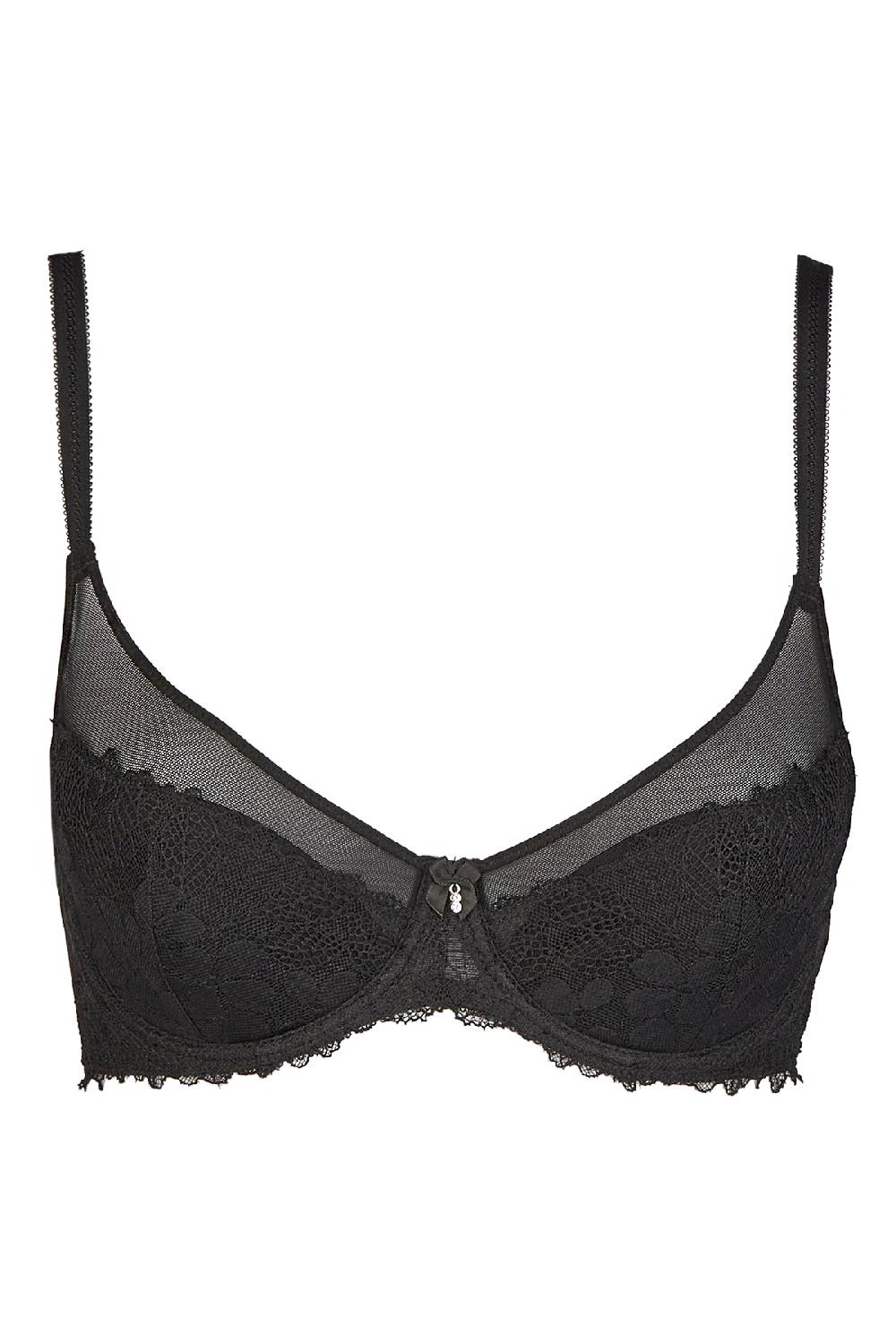 Nina Von C. BH, Teilwattiert