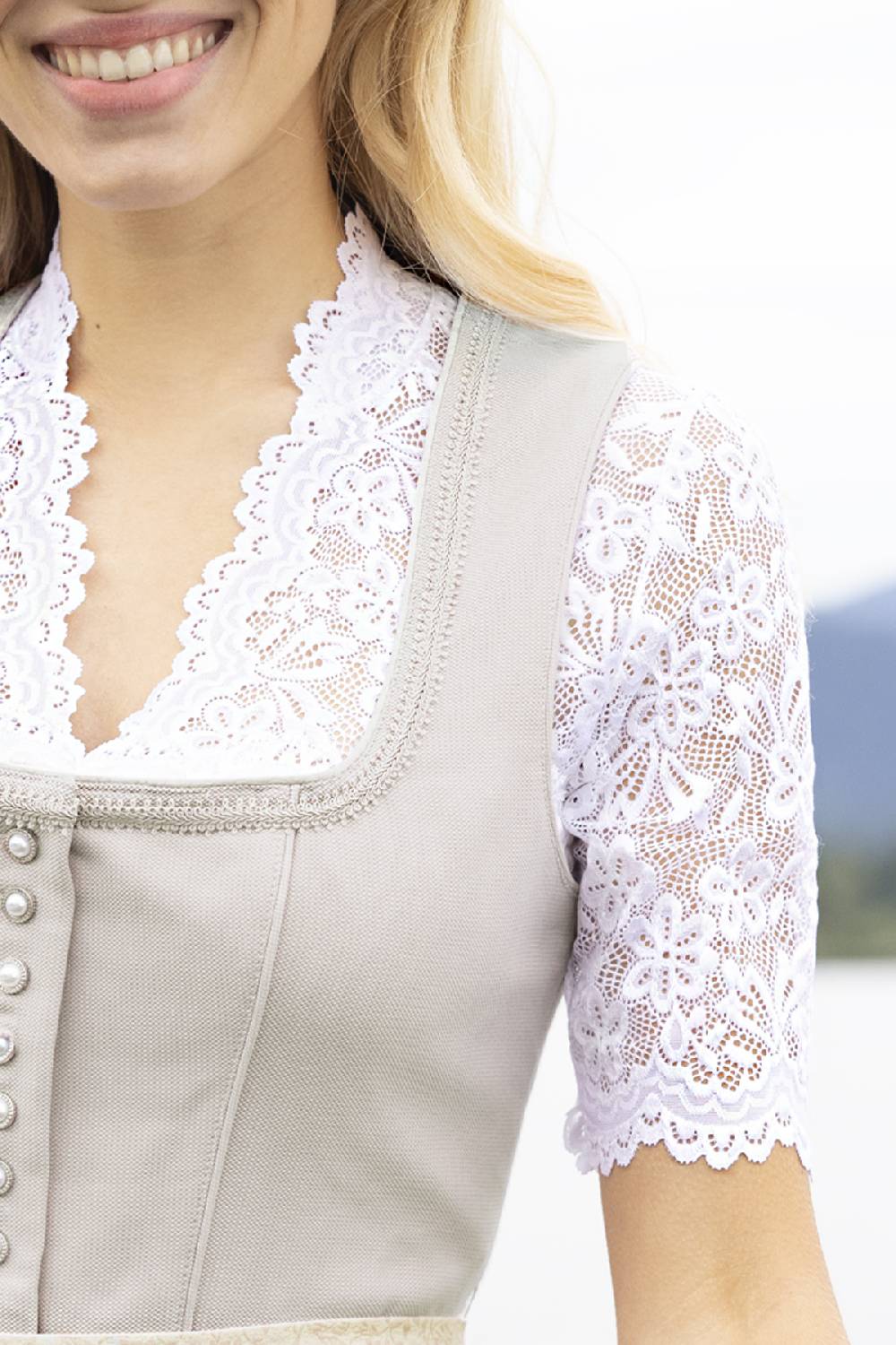 Nina Von C. Dirndl-Bluse Melina, Halbarm