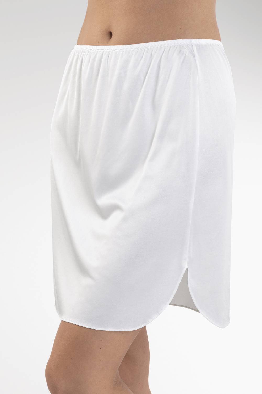 Nina Von C. Halbrock, ELEGANCE