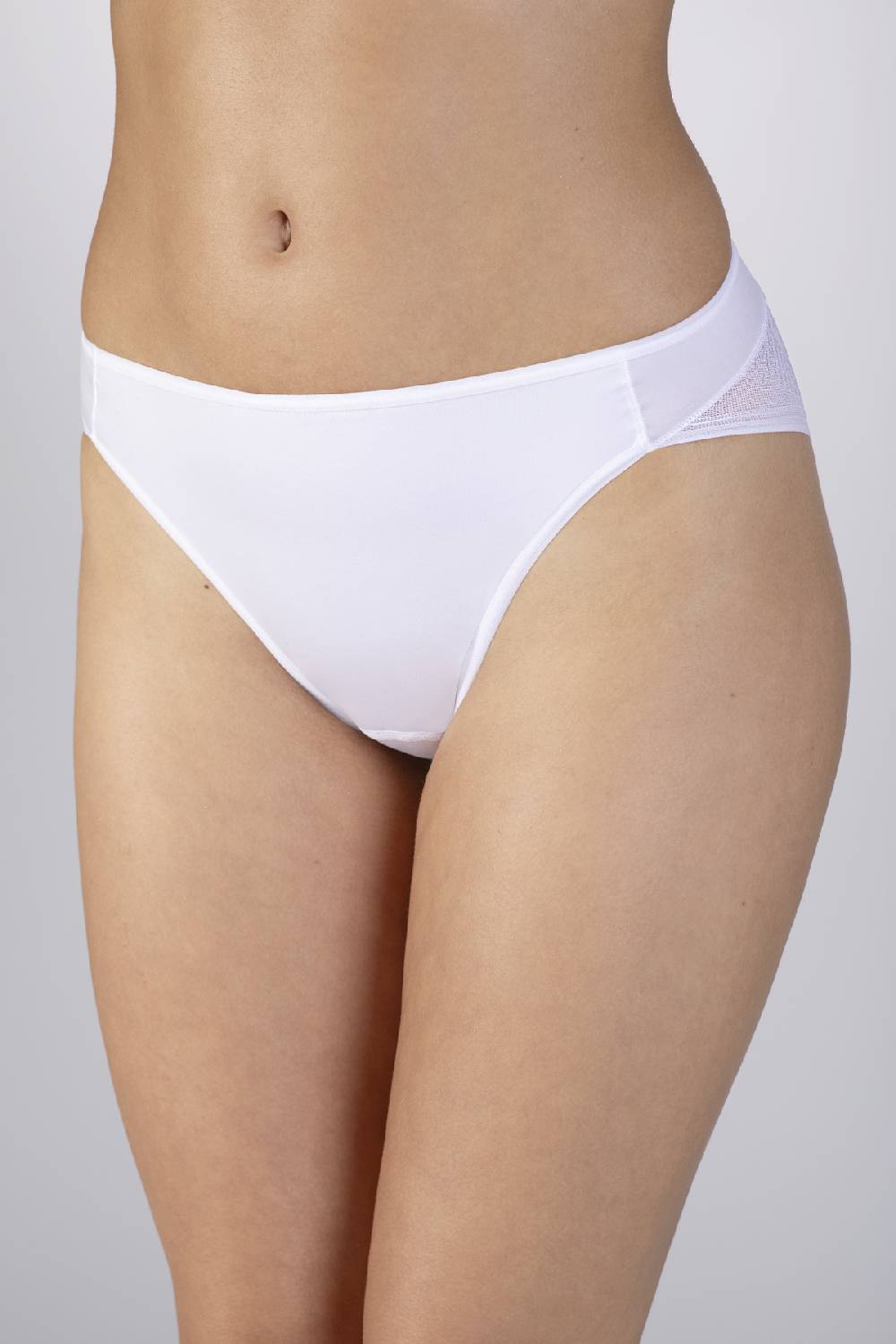 Nina Von C. Hüftslip