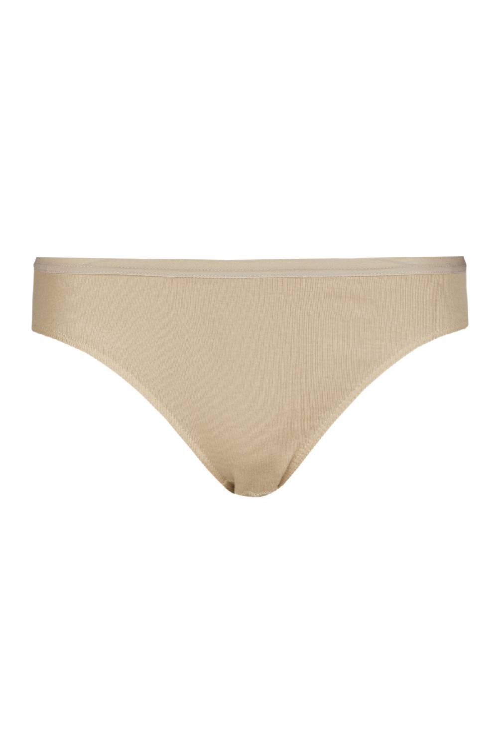 Nina Von C. Hüftslip, MOTION