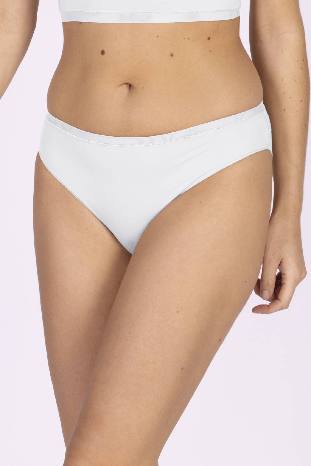 Nina Von C. Jazzpant, PLEASURE