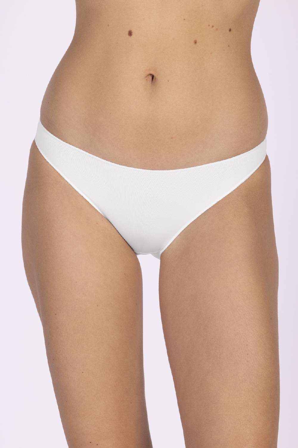 Nina Von C. Minislip, SECRET