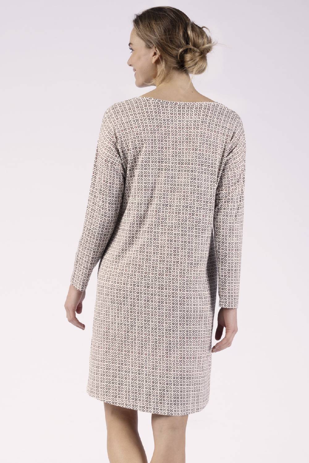 Nina Von C. Nightshirt