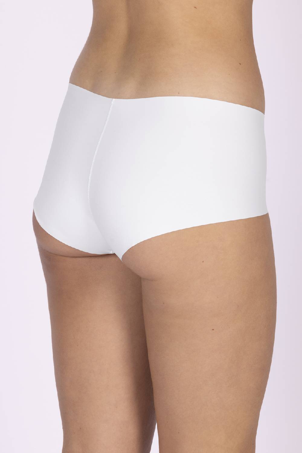 Nina Von C. Shorts, SECRET SOFT
