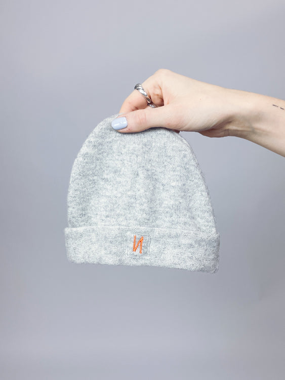 Nonoi Studio GRAUE KINDERMÜTZE "LITTLE TOKYO" AUS KASCHMIR