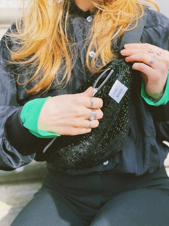 Nonoi Studio Bauchtasche BENJA // Schwarz + Glitzer