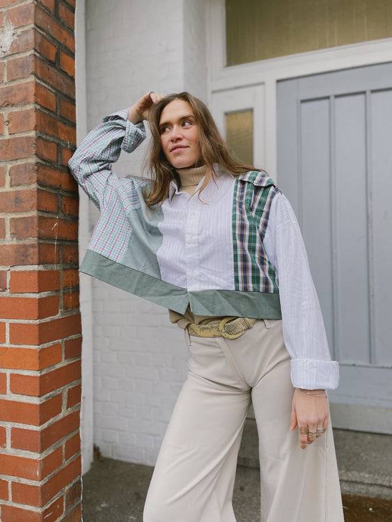 Nonoi Studio Blouson // Salbeigrün // Onesize