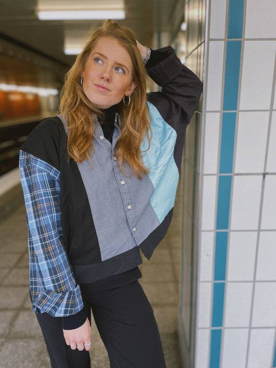 Nonoi Studio Blouson // Schwarz + Türkis // Onesize