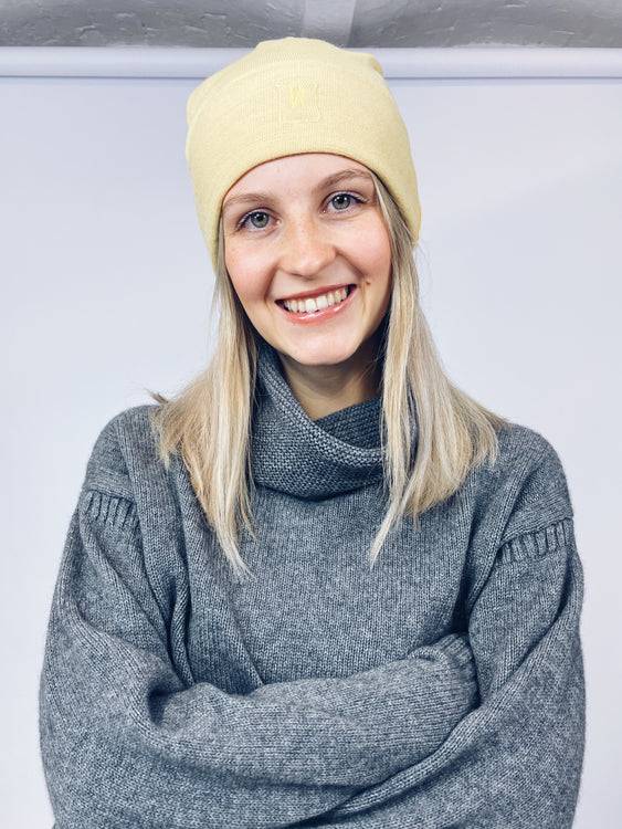 Nonoi Studio GELBE MÜTZE "DRESDEN" AUS WOLLE // UNISEX