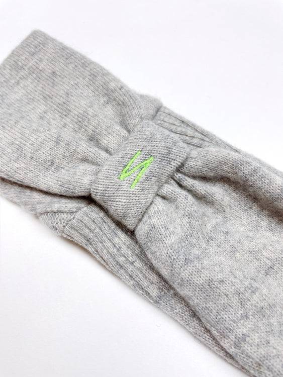 Nonoi Studio STIRNBAND "ARGUALAS" HELLGRAU // KASCHMIR