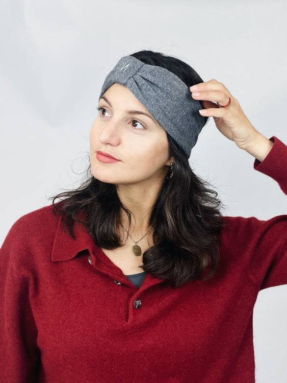 Nonoi Studio STIRNBAND "EVEREST" GRAU // KASCHMIR