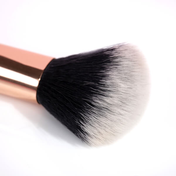 Brushworks Blush Brush