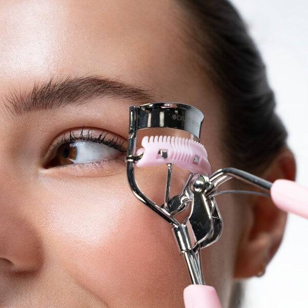 Brushworks Pro Lash Curler With Comb