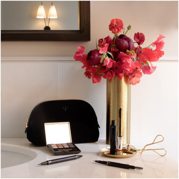 Clé De Peau Beauté Intensifying Liquid Eyeliner - 1