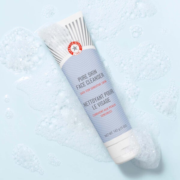 First Aid Beauty Gesichtsreinigung (142g)