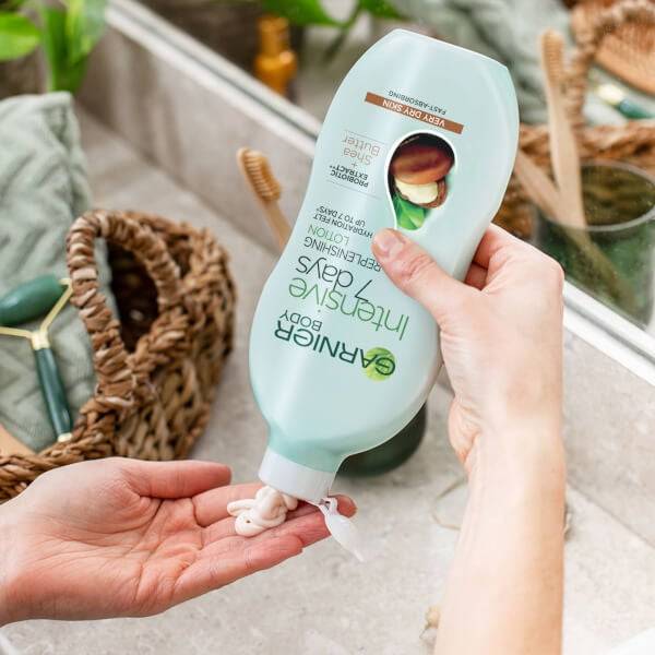Garnier Intensive Shea Butter Body Lotion 400ml