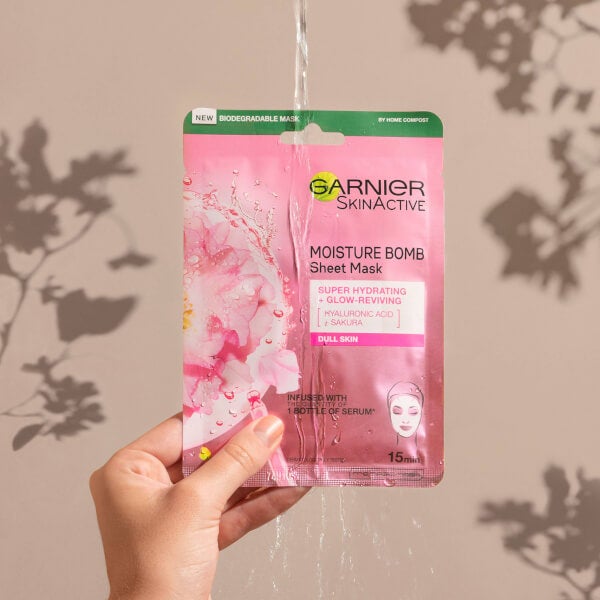 Garnier Moisture Bomb Sakura Hydrating Face Sheet Mask