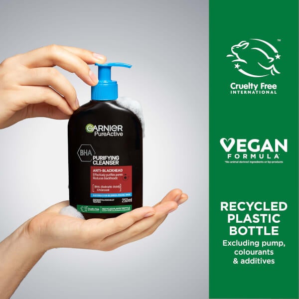 Garnier Pure Active BHA, Salicylic Acid And Charcoal Daily Face Cleanser 250ml