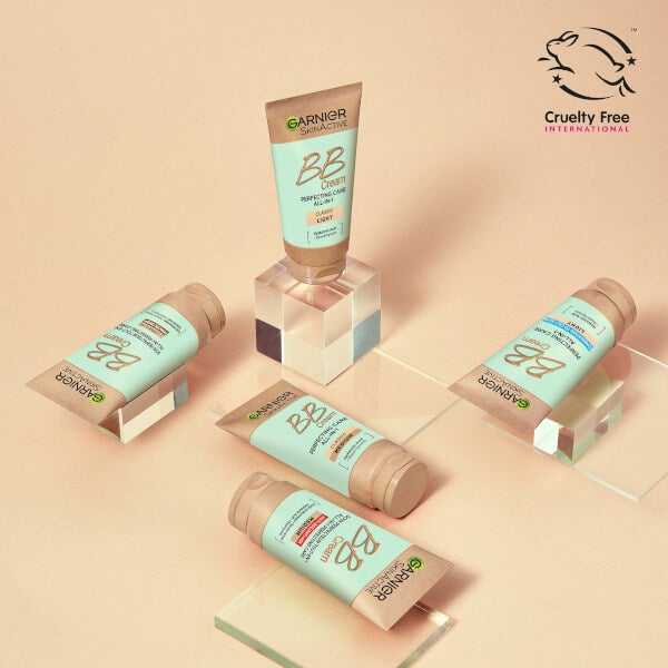 Garnier SkinActive BB Cream Tinted Moisturiser SPF15 - Classic Medium