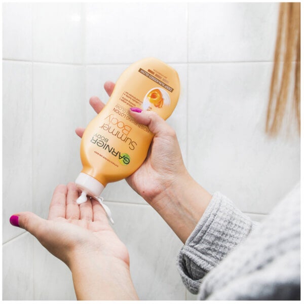 Garnier Summer Body Hydrating Gradual Tan Moisturiser Dark 400ml