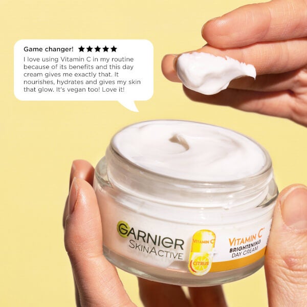 Garnier Vitamin C Brightening Day Cream Face Moisturiser 50ml