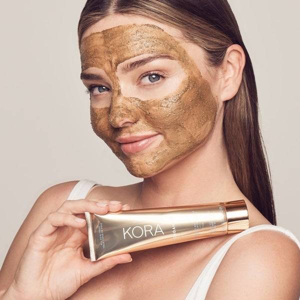 Kora Organics Turmeric 2-in-1 Brightening And Exfoliating Mask 100ml