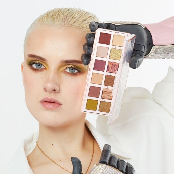 Makeup Revolution The Eternal Icon Green Palette