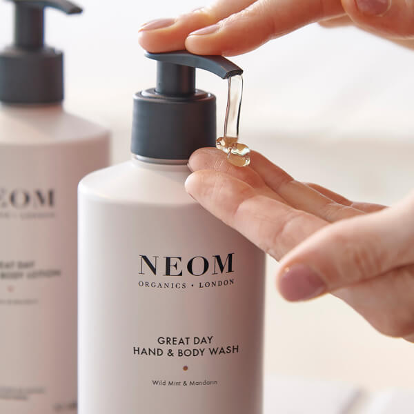 NEOM Great Day Hand- Und Körperlotion 300 ml