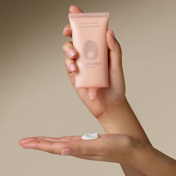 Omorovicza Youthful Hands