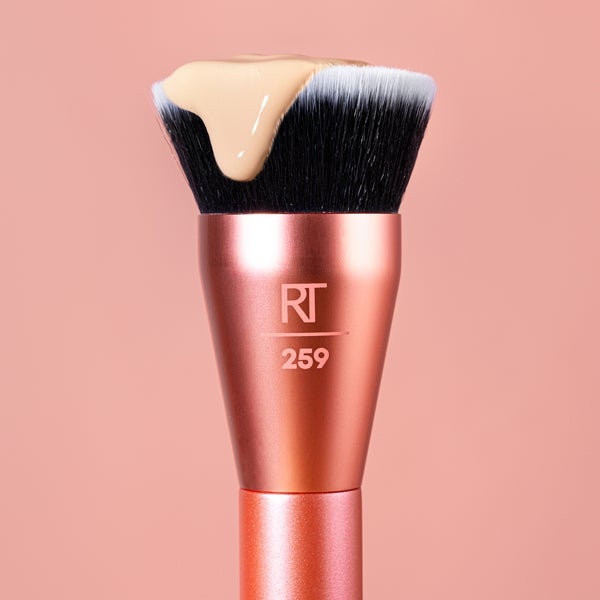 Real Techniques Glow Round Base Makeup Brush