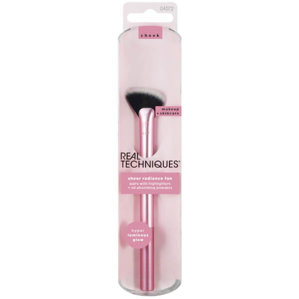 Real Techniques Sheer Radiance Fan Brush