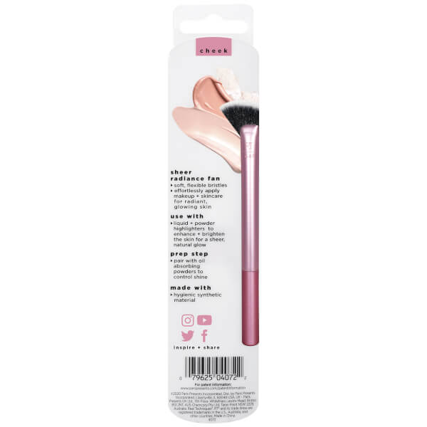 Real Techniques Sheer Radiance Fan Brush