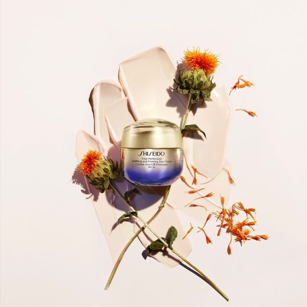 Shiseido Vital Perfection Uplifting And Firming Day Cream SPF30