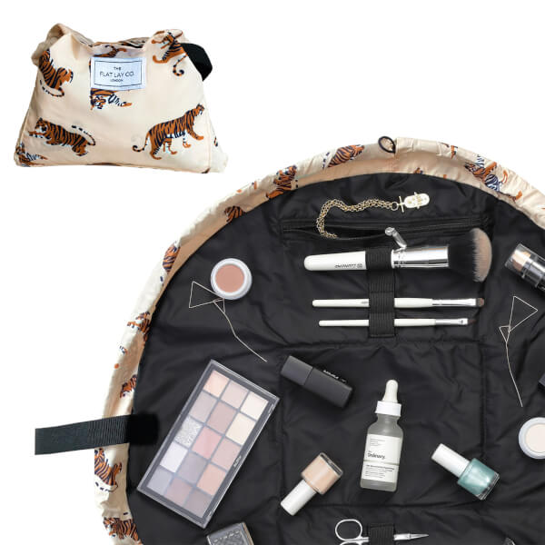 The Flat Lay Co. Drawstring Bag - Beige Tigers