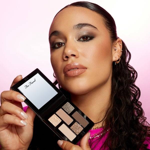 Too Faced Born This Way Cold Smolder Nudes Mini Eyeshadow Palette