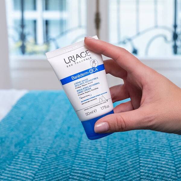 URIAGE Bariederm Insulating Repairing Hand Cream 1.7. Fl.oz