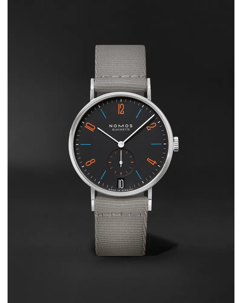 NOMOS Glashütte Tangente 38 Date Dunkelbunt – 375 Mm Uhr Aus Edelstahl Mit Handaufzug Und Textilarmband In Limitierter Auflage Ref. Nr.: 179.S29 Schwarz