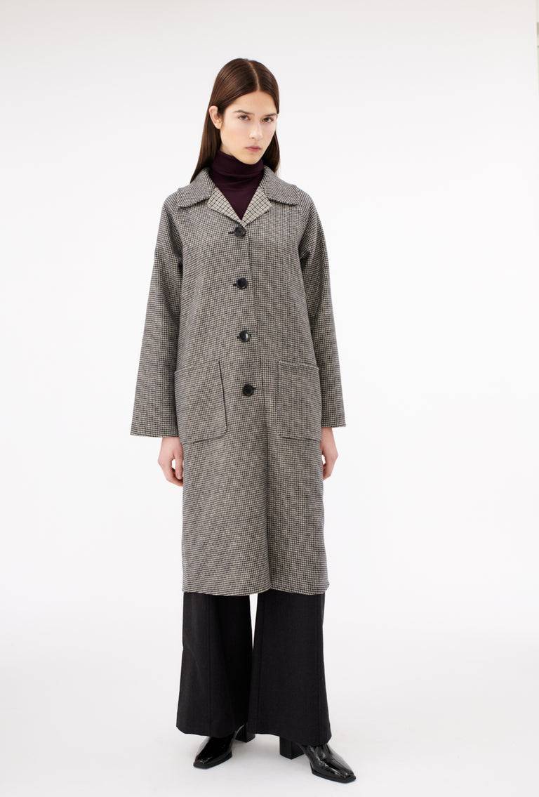 Odeeh Double Check "Made In Germany" Mantel, Black White