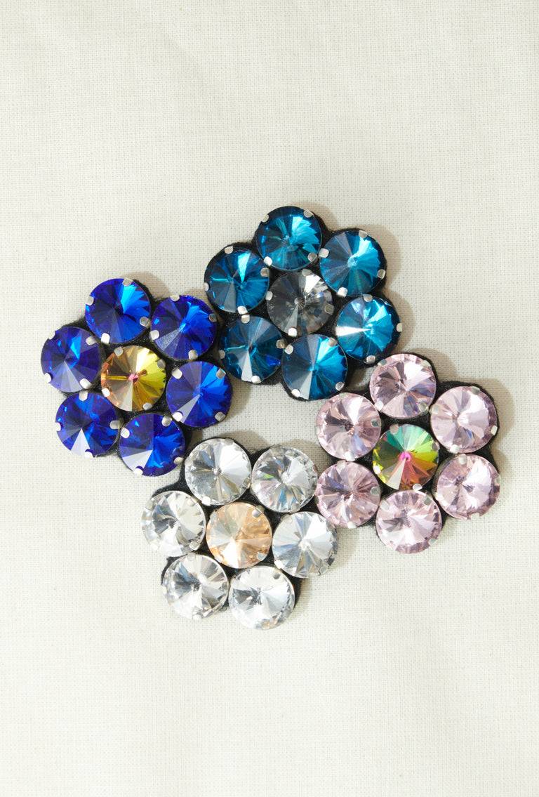 Odeeh Brosche, Sapphire