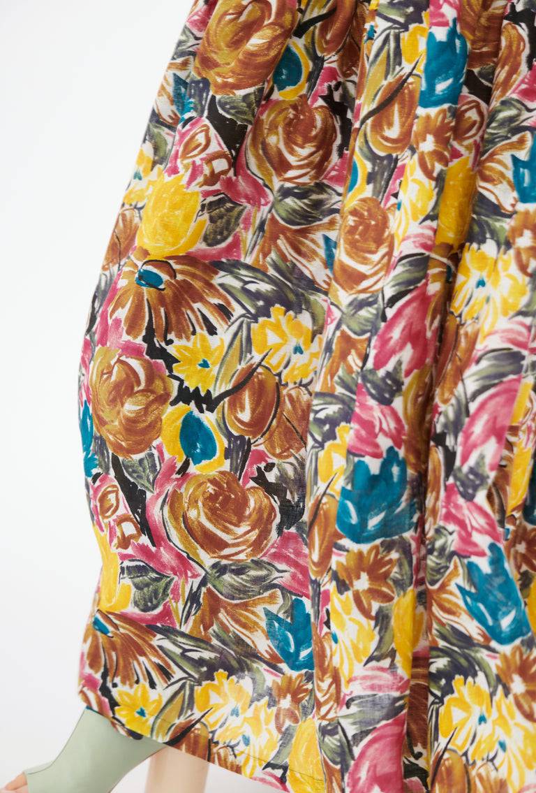 Odeeh Brush-Stroke Peonies Rock, Tobacco