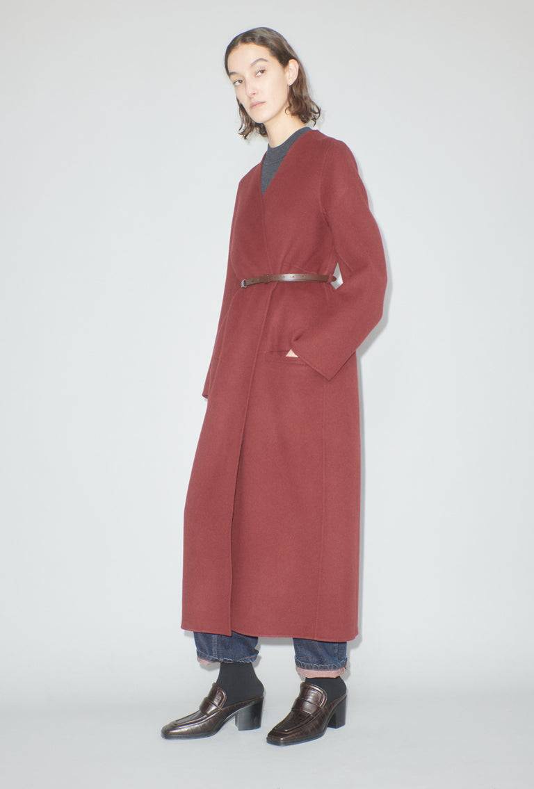 Odeeh Double Face Mantel, Marble Red