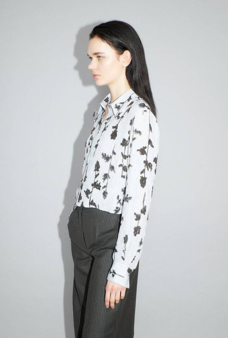 Odeeh Flower Items On Crushed Crepe Bluse, Airblue