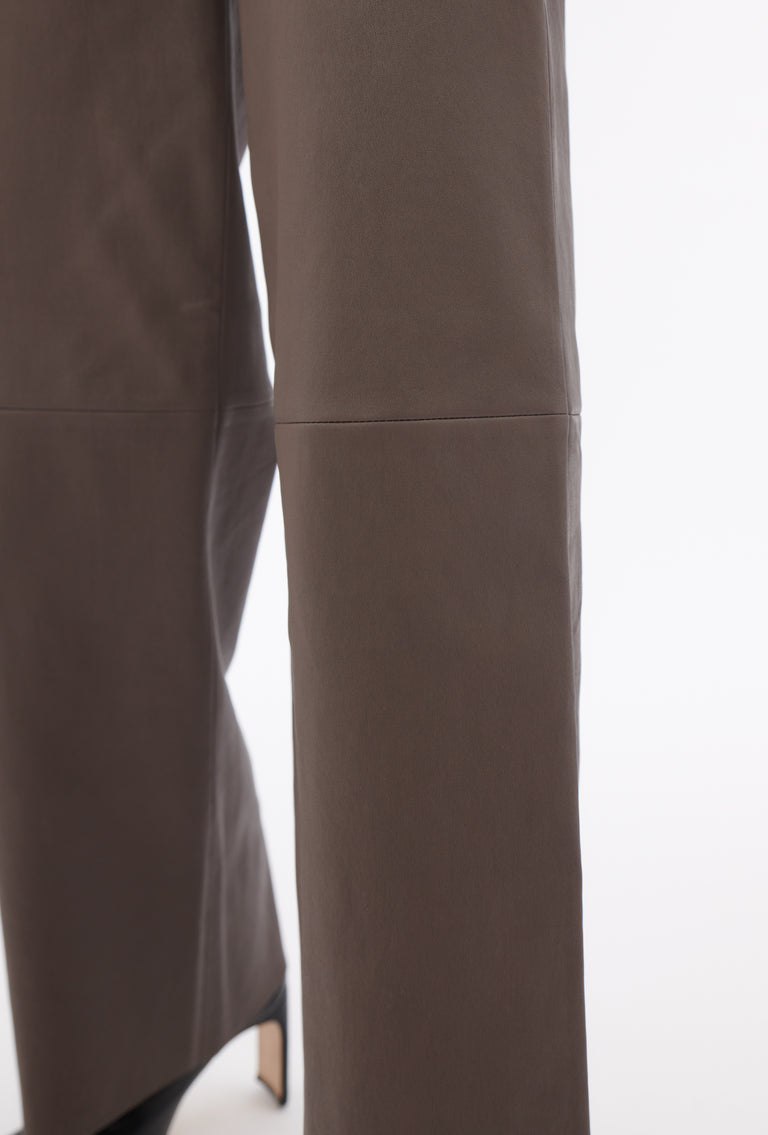 Odeeh Nappa Stretch Lederhose, Olive-brown