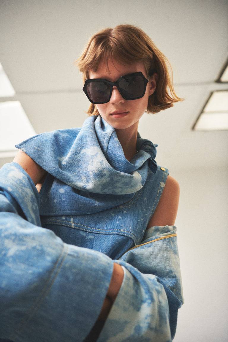 Odeeh NEUBAU Phaedra Sonnenbrille, Black/Black