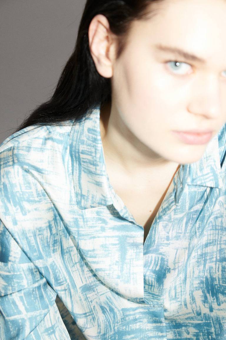 Odeeh Paintbrush Texture Bluse, Nordic Blue