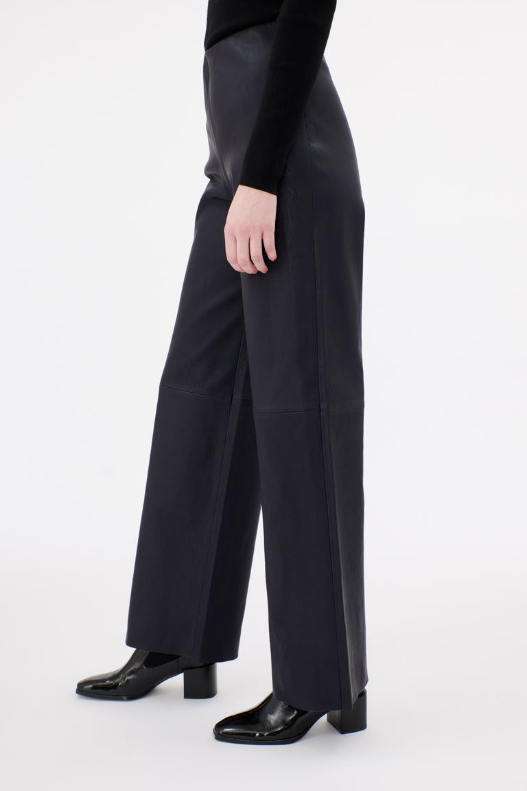 Odeeh Stretch Lamb Nappa Hose, Blackblue